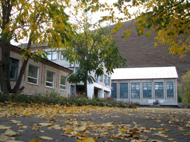 Третье здание школы